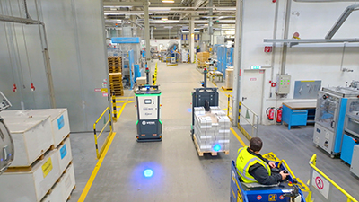 With the integration of an AGV fleet by mR MOBILE ROBOTS, Mohn Media Mohndruck GmbH is further expanding its operational efficiency.